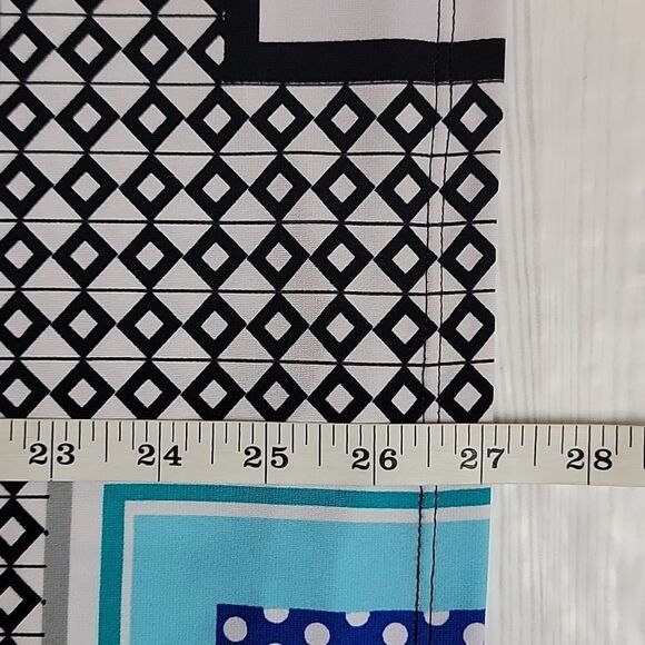 JM Collection geometric print tunic blouse Size XL - Picture 12 of 12
